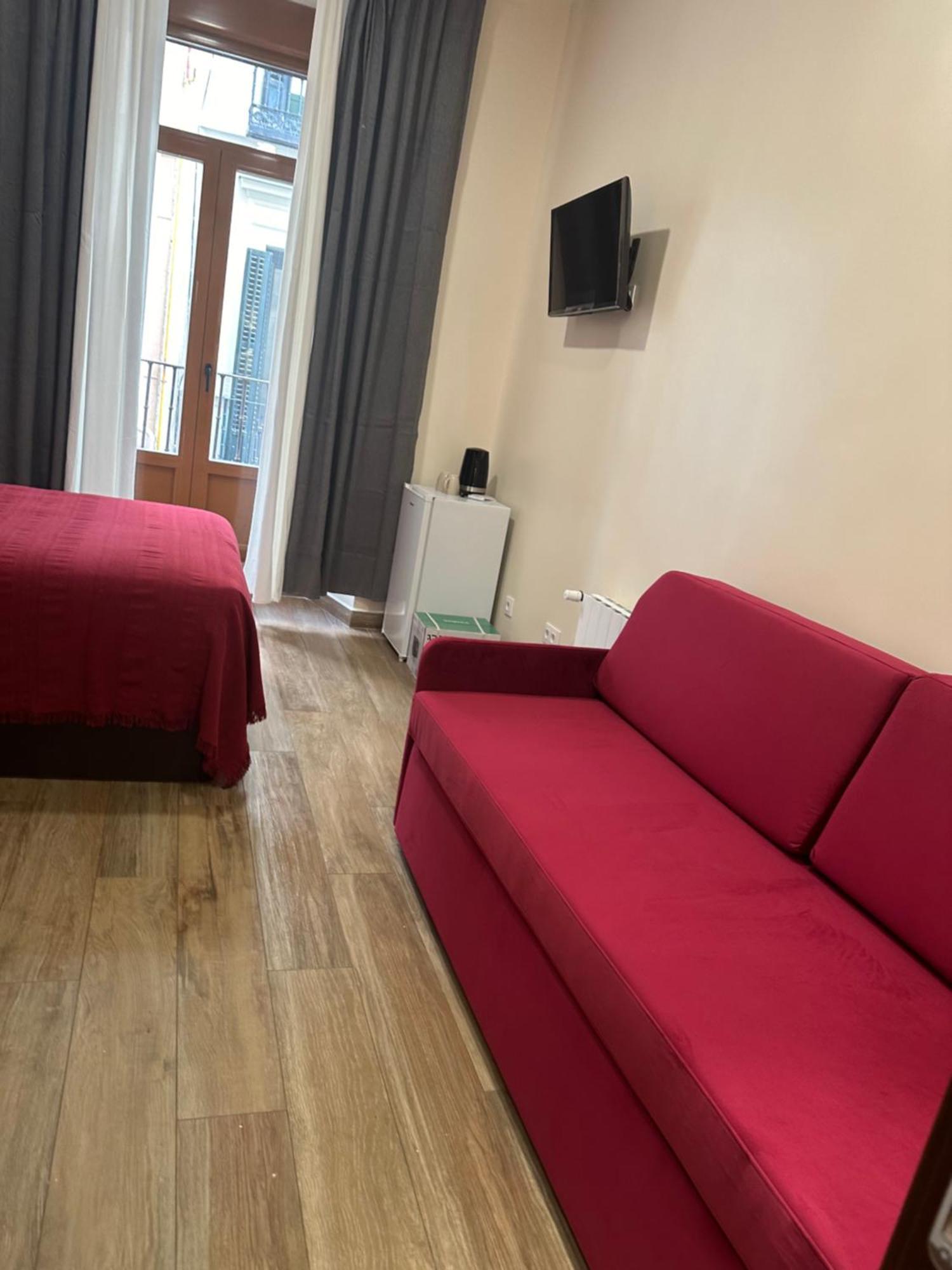 Hostal “ Infantas” Madrid Eksteriør bilde